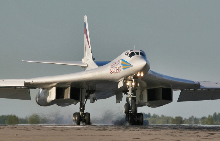 http://www.jejaktapak.com/wp-content/uploads/2014/12/tu-160.jpg